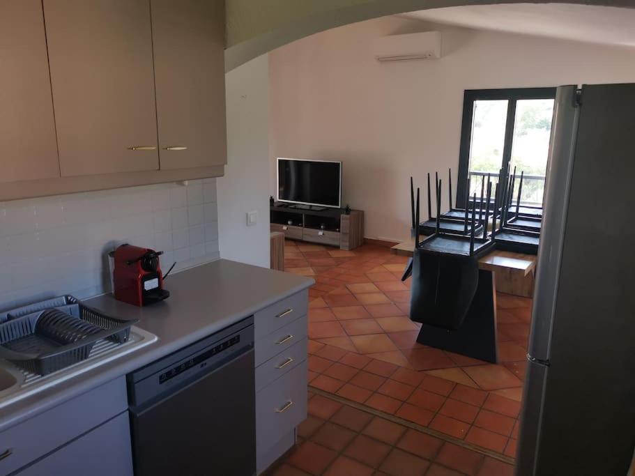 Haut De Villa Renovee En 2023 Saint-Maime Exteriör bild